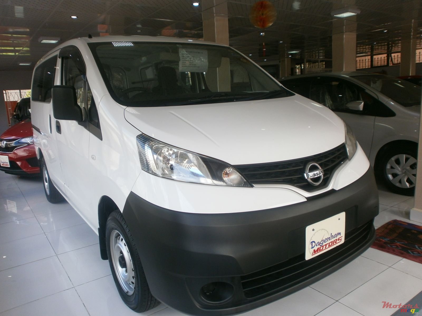 2017' Nissan Nv200 photo #5