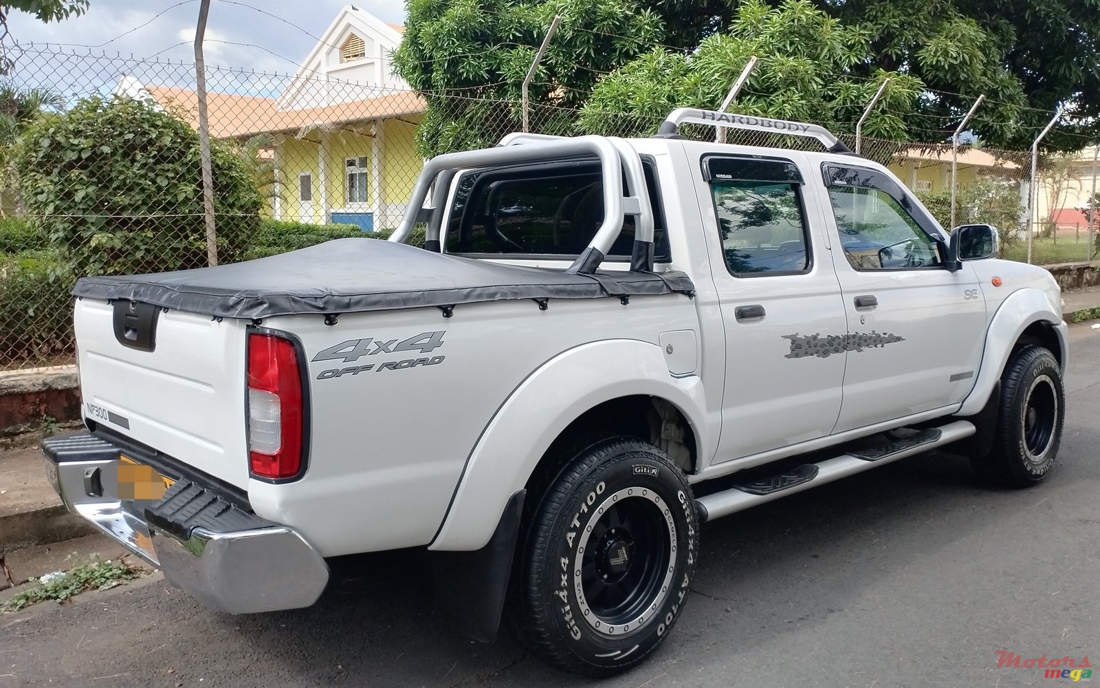 2016' Nissan Hardbody photo #4