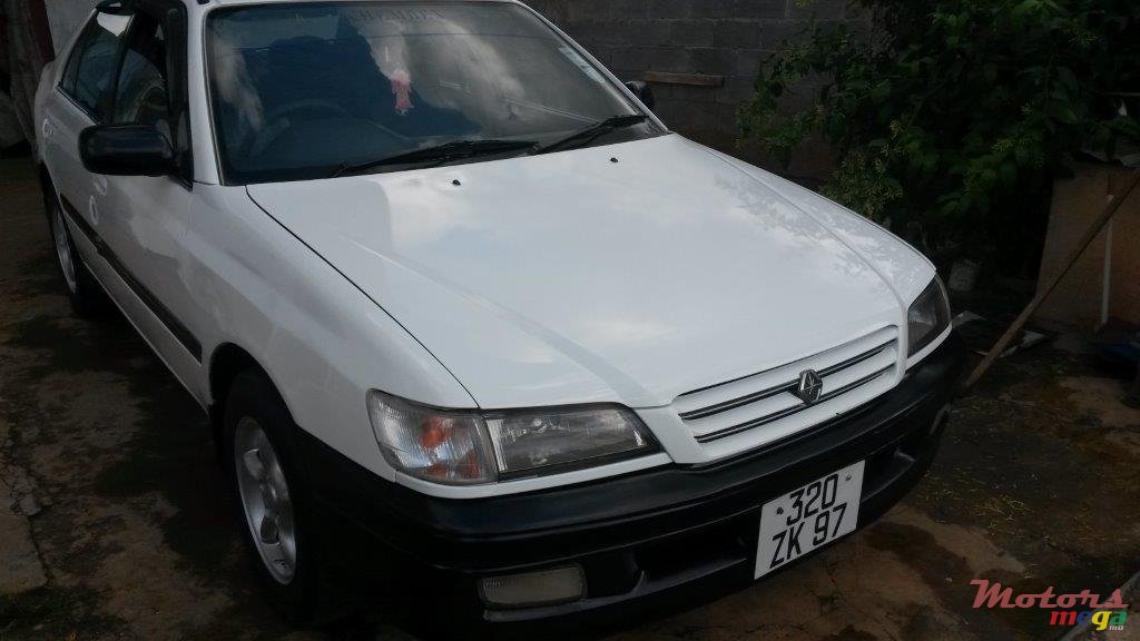 1997' Toyota Corona photo #2