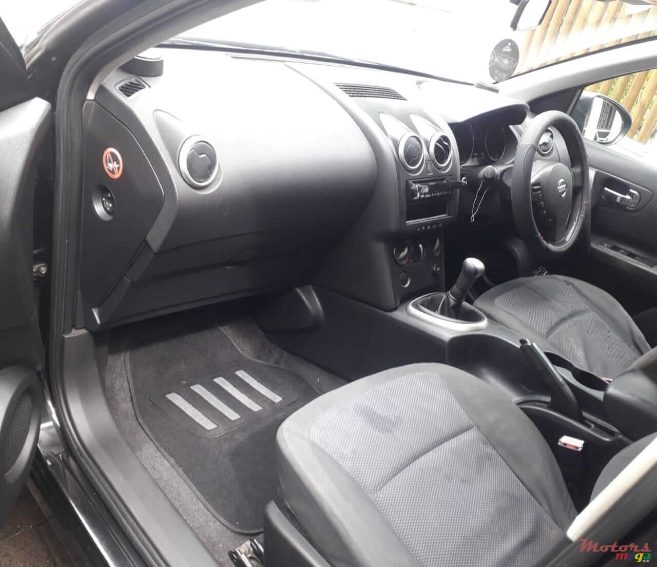 2009' Nissan Qashqai photo #6