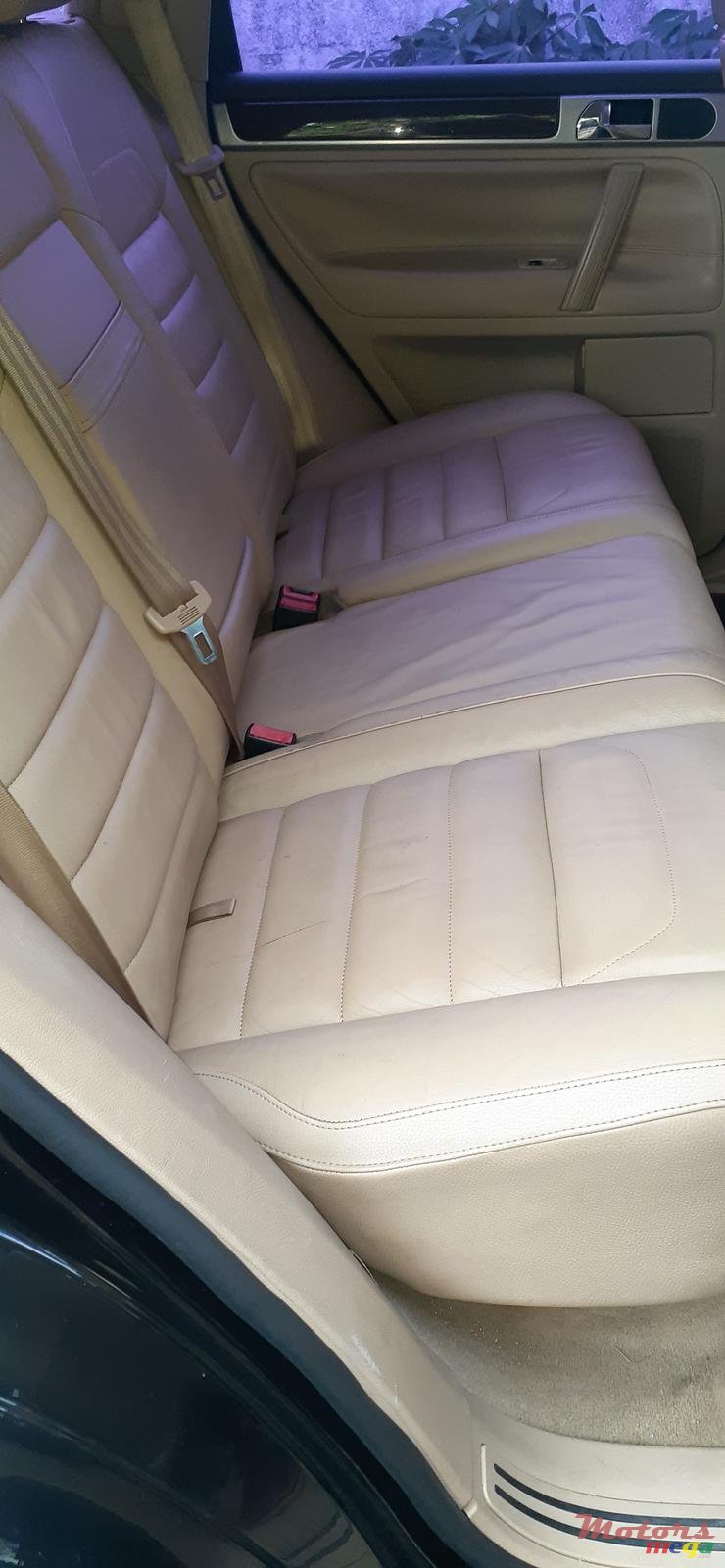 2010' Volkswagen Touareg Moteur V6 photo #7