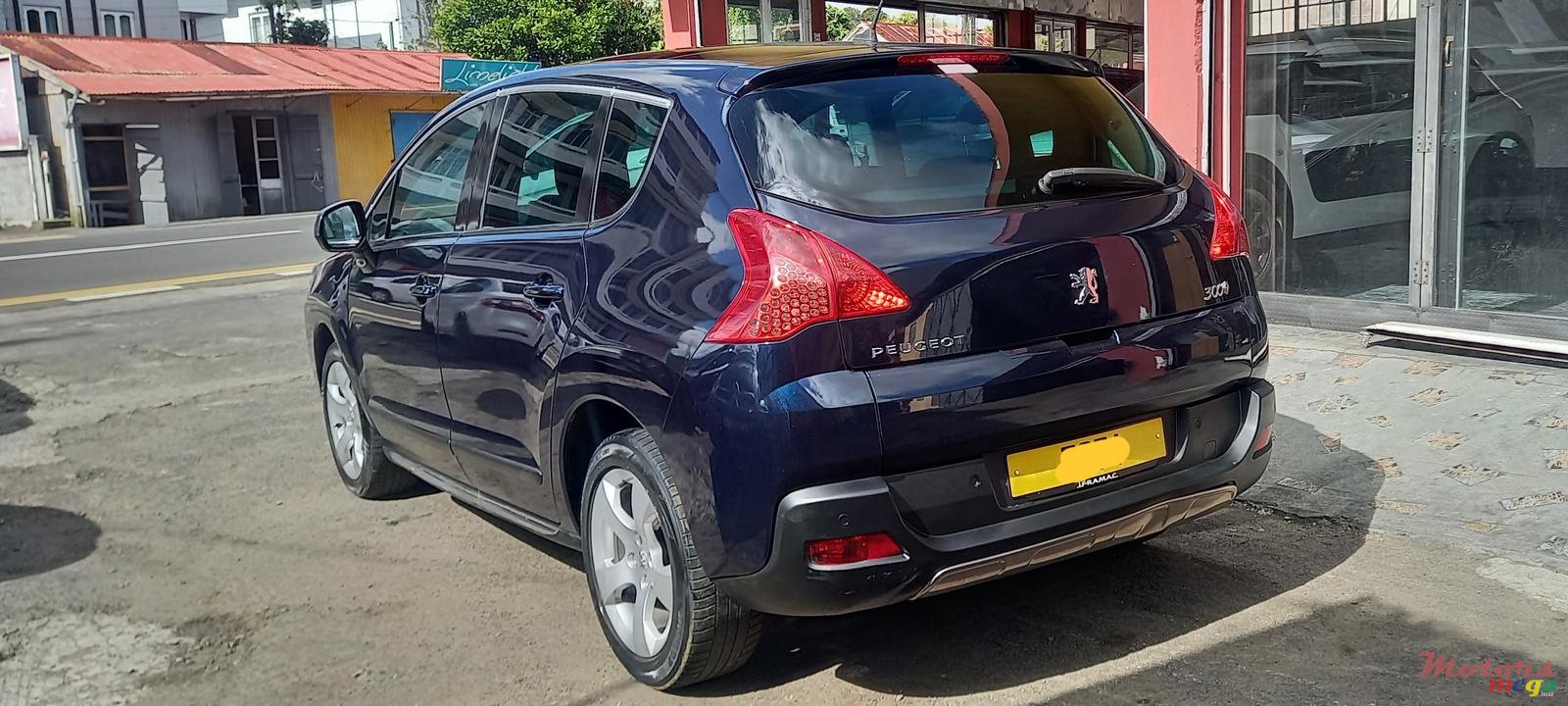 2011' Peugeot 3008 photo #3