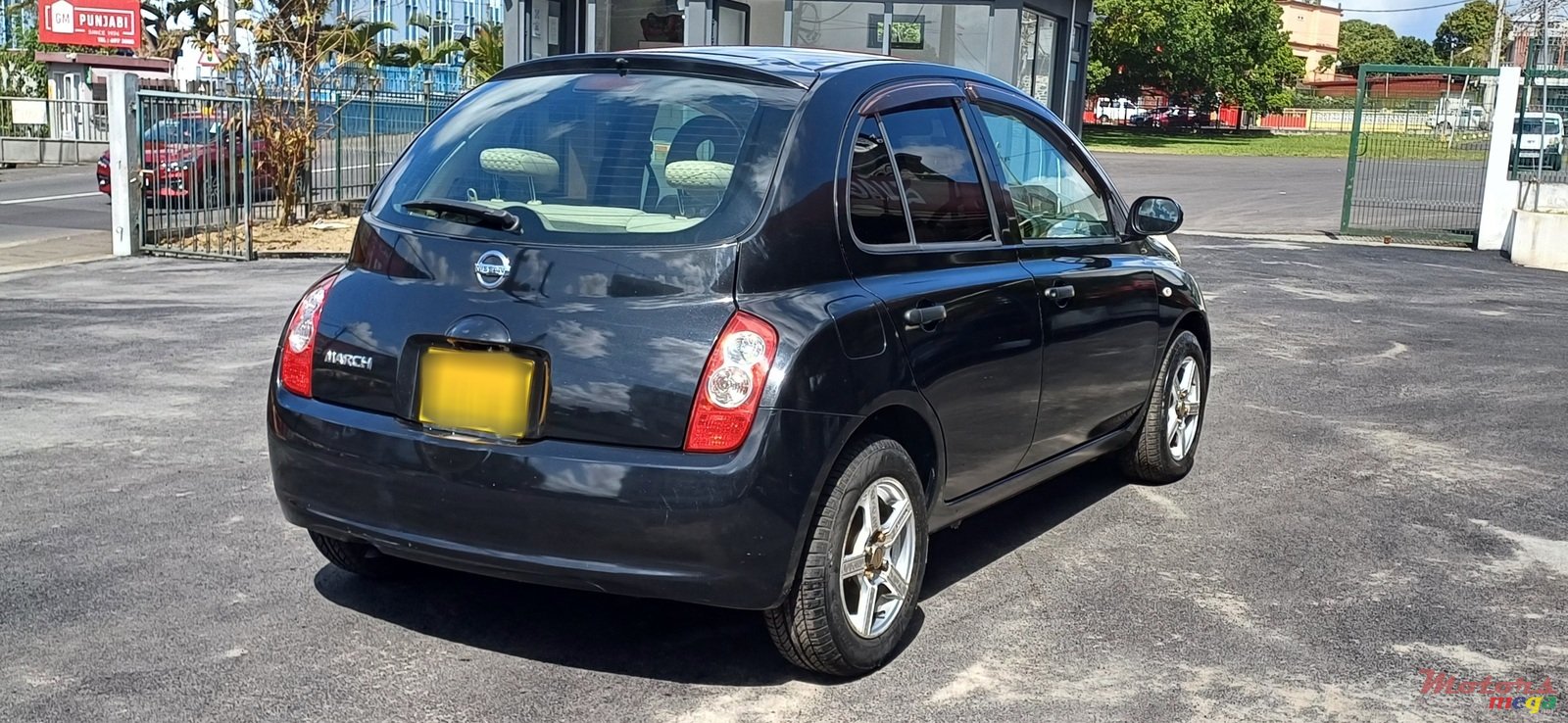 2009' Nissan March photo #4