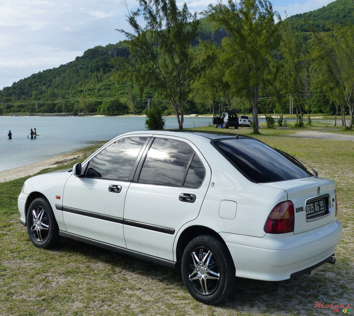 1999' Rover 400 414 Si photo #1