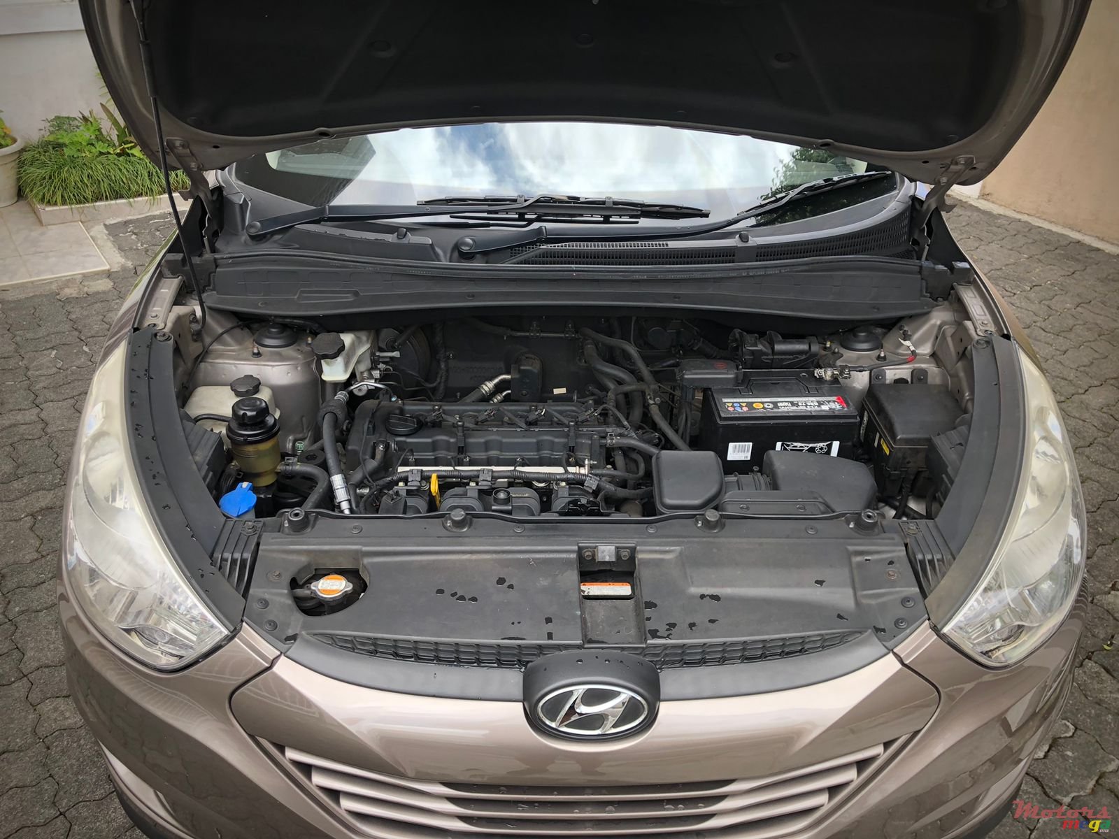 2011' Hyundai ix35 photo #3