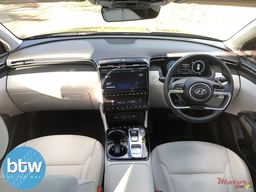 2022' Hyundai Tucson photo #5