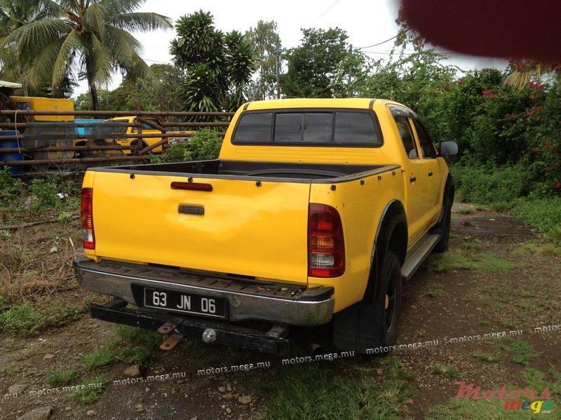 2006' Toyota Hilux 3L D  photo #4