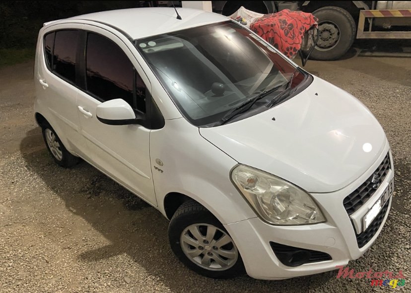 2013' Suzuki Splash photo #2