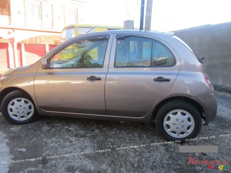 2006' Nissan march photo #2