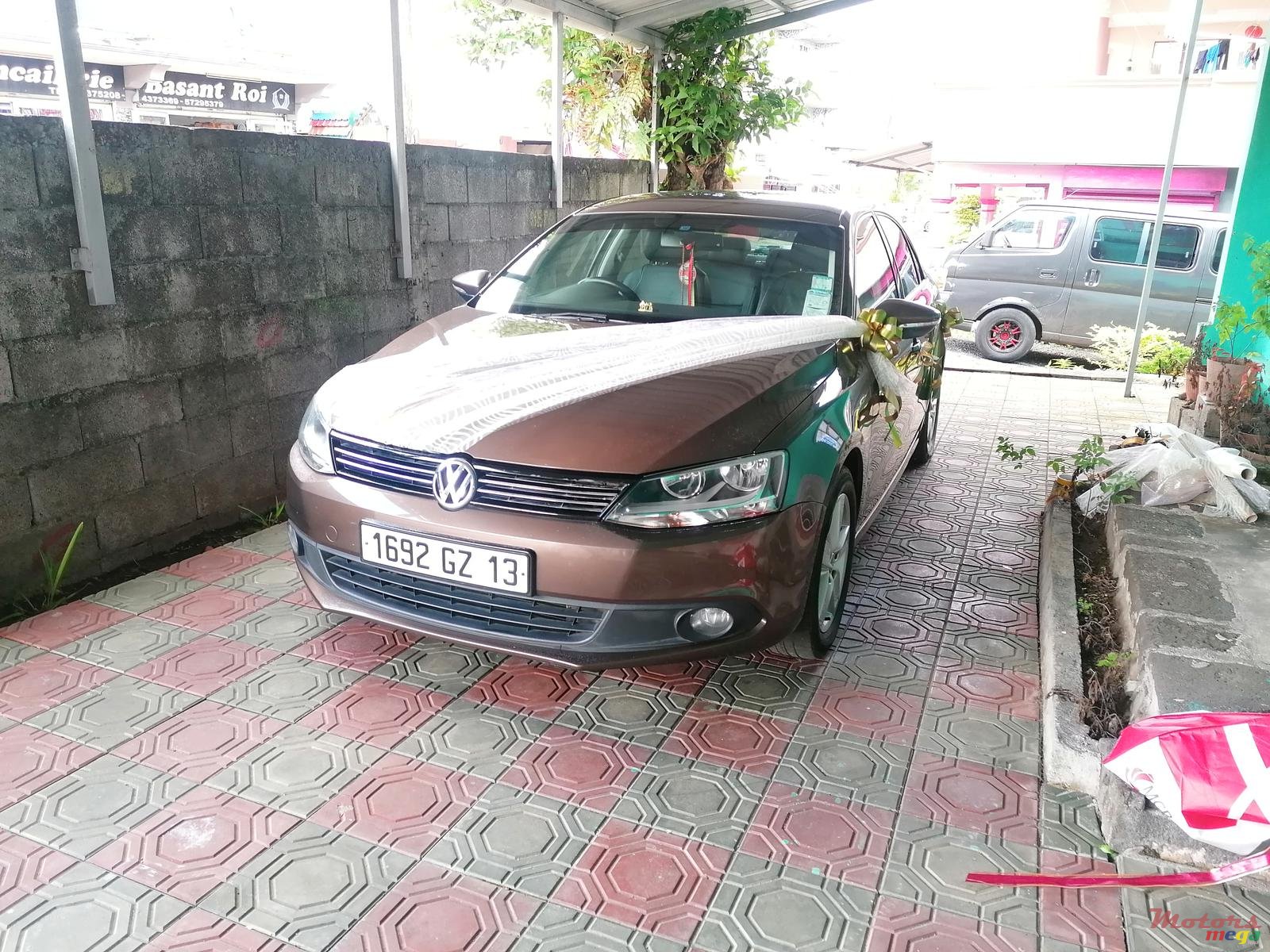 2013' Volkswagen Jetta photo #2