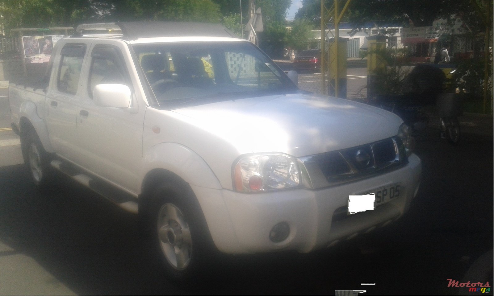 2005' Nissan Hardbody 3.0 turbo photo #1