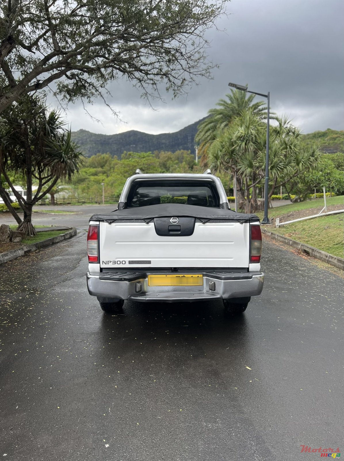 2014' Nissan NP300 photo #4