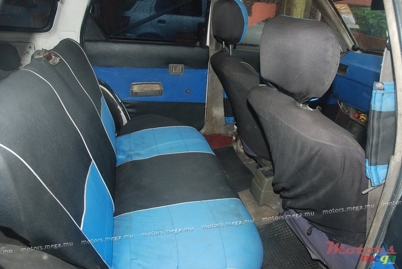 1989' Mitsubishi Lancer photo #4