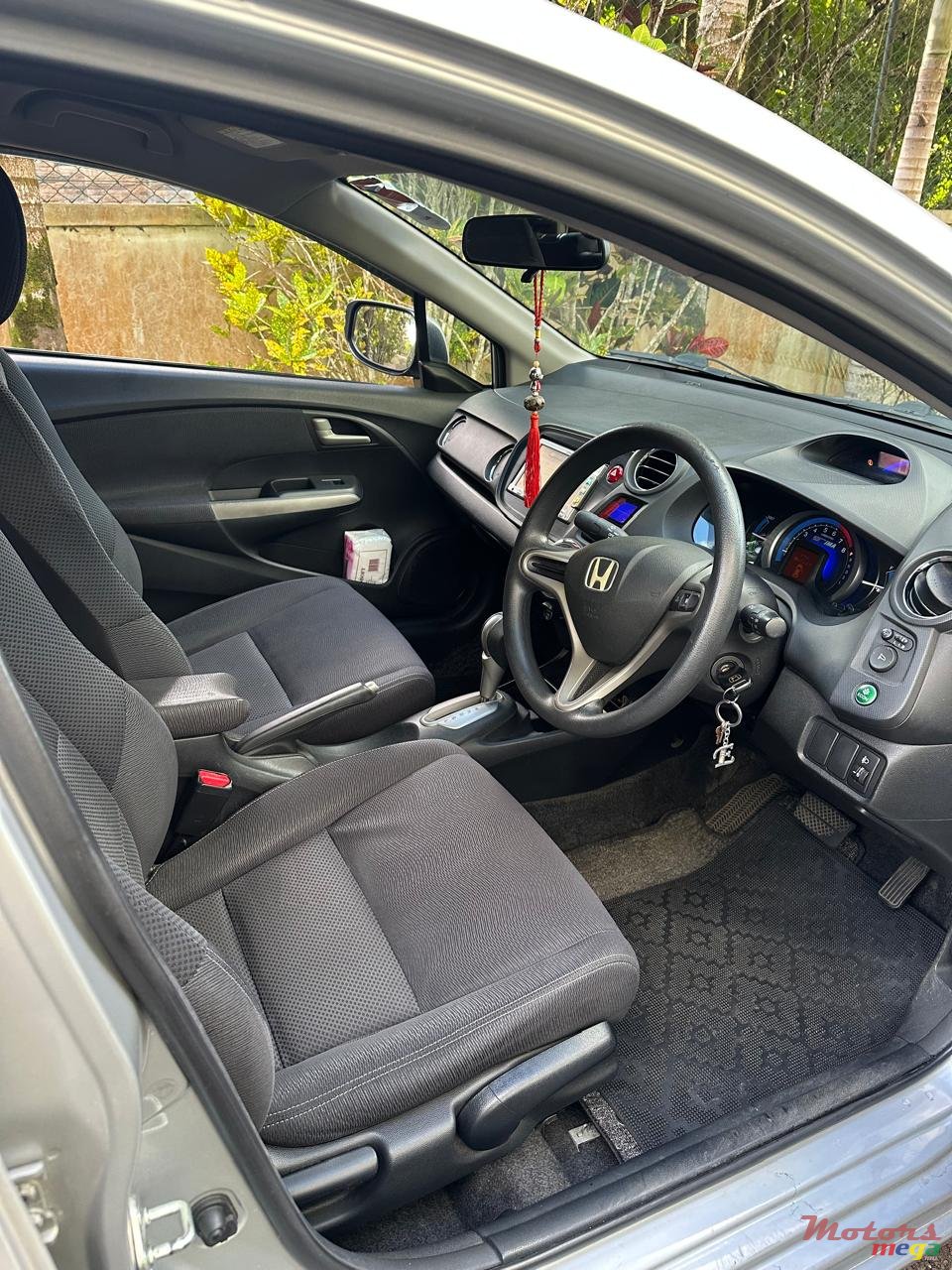 2011' Honda Insight photo #5