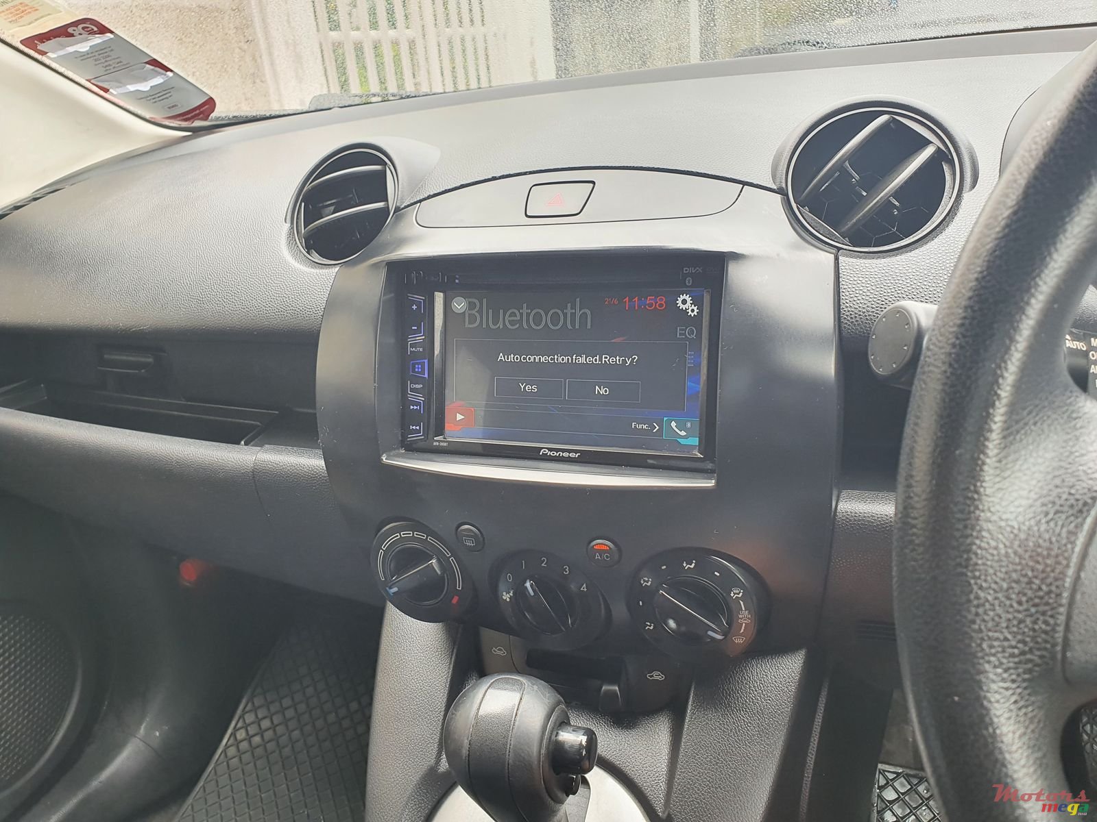 2007' Mazda Demio photo #1