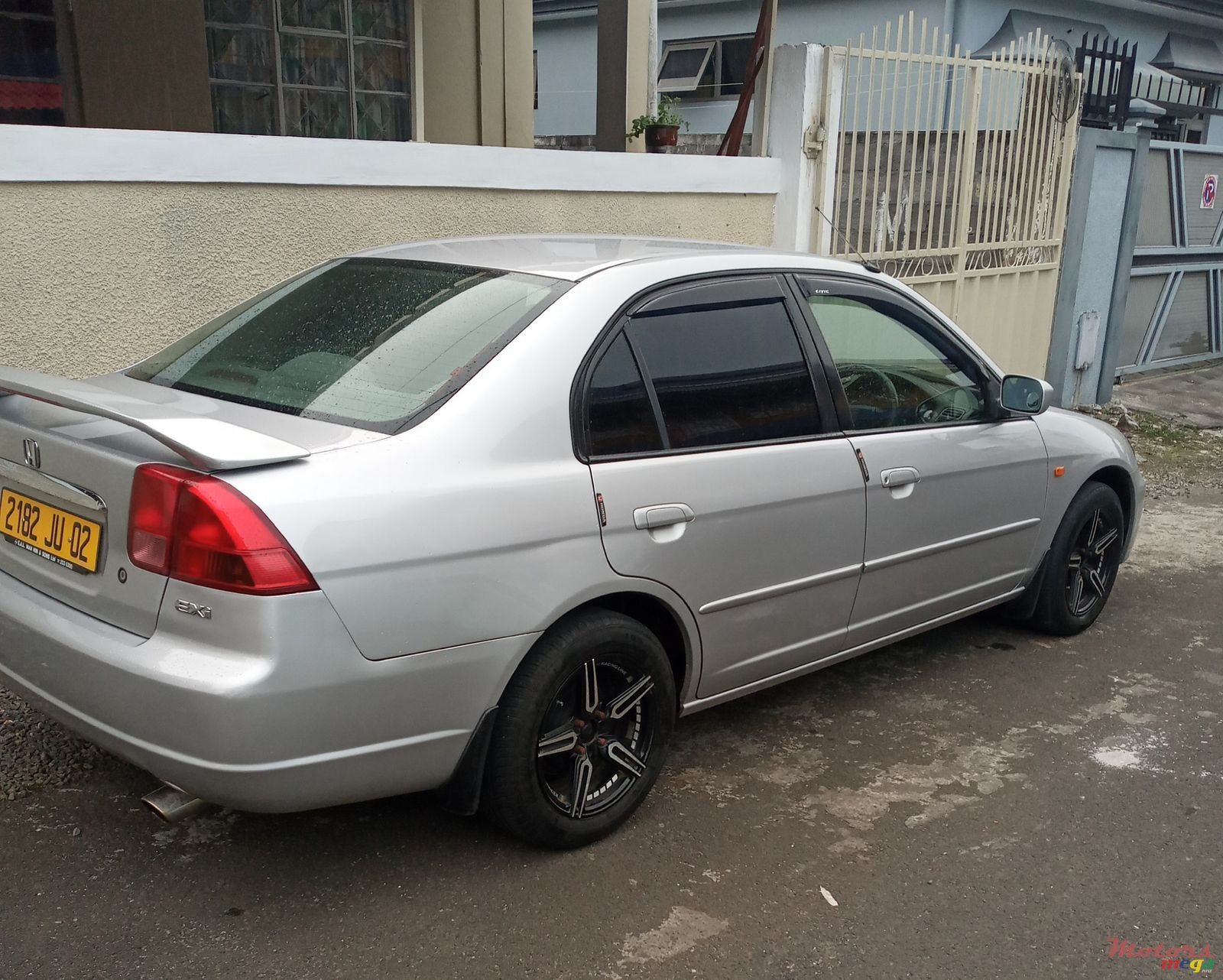 2002' Honda Civic photo #1