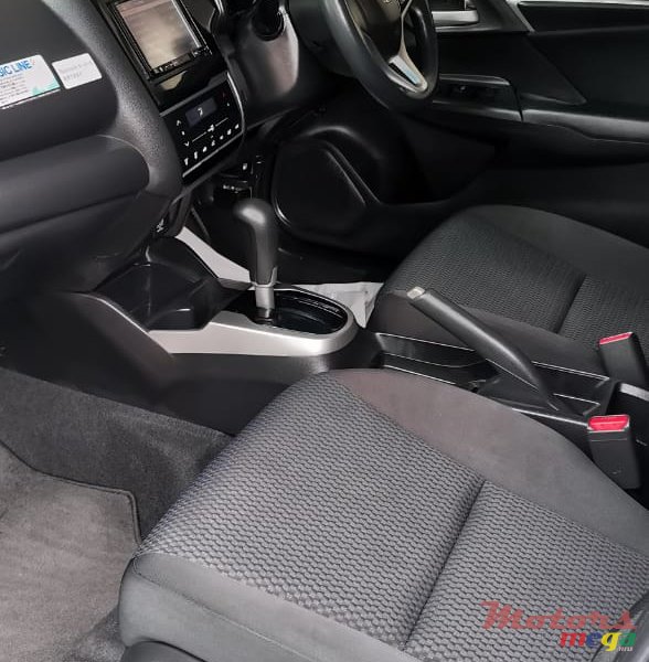 2019' Honda Fit photo #3