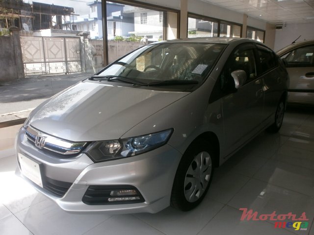 2014' Honda Insight photo #3