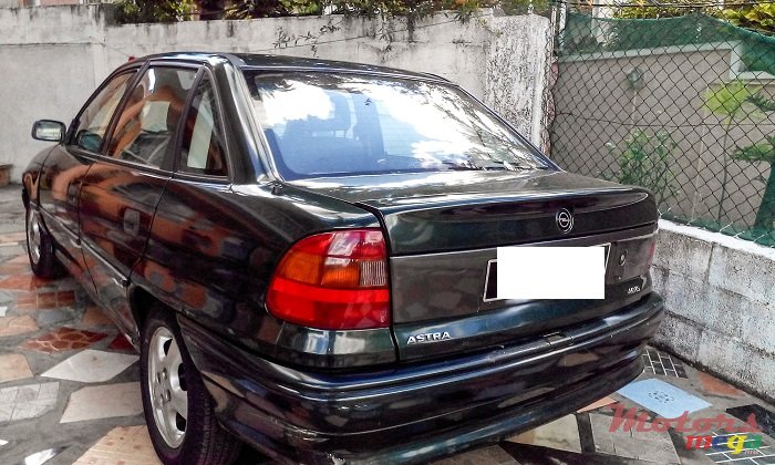 1997' Opel Astra photo #1