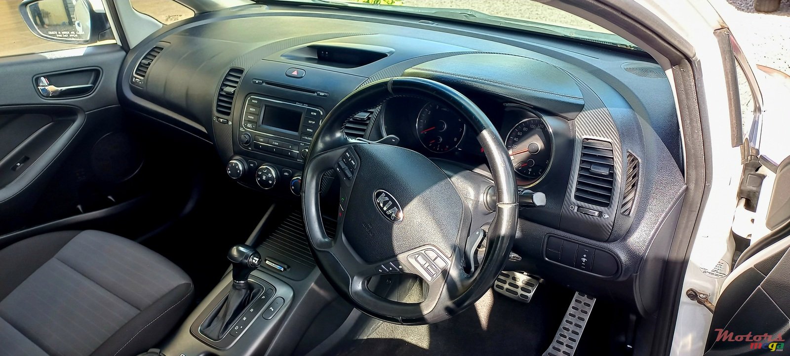 2015' Kia Cerato photo #5