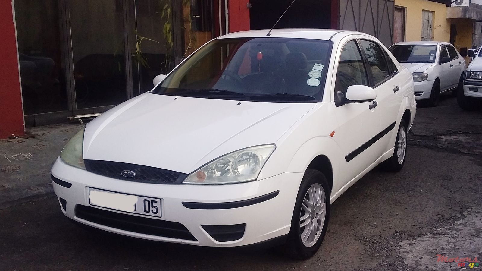 2005' Ford Focus photo #1