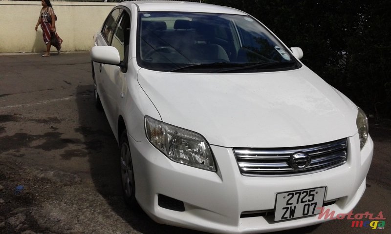 2007' Toyota Axio photo #1