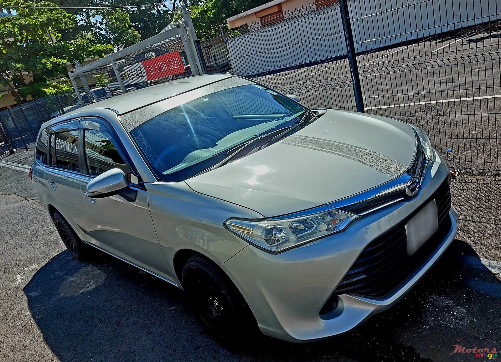 2015' Toyota 5seatersFEILDER s in mauritius photo #3