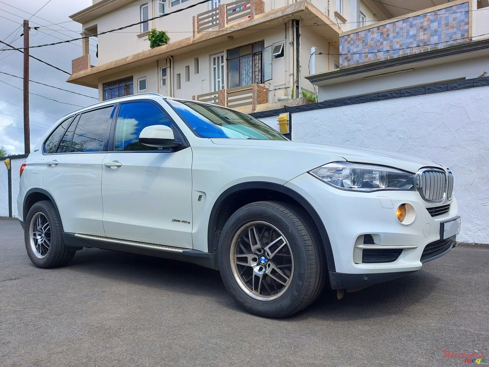 2017' BMW X5 photo #4