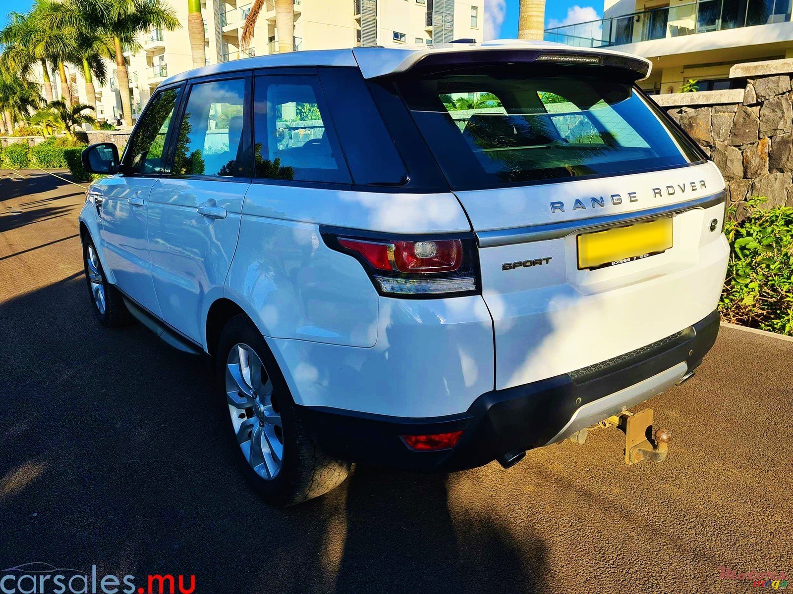 2014' Land Rover Range Rover Sport 3.0 TDV6 photo #3