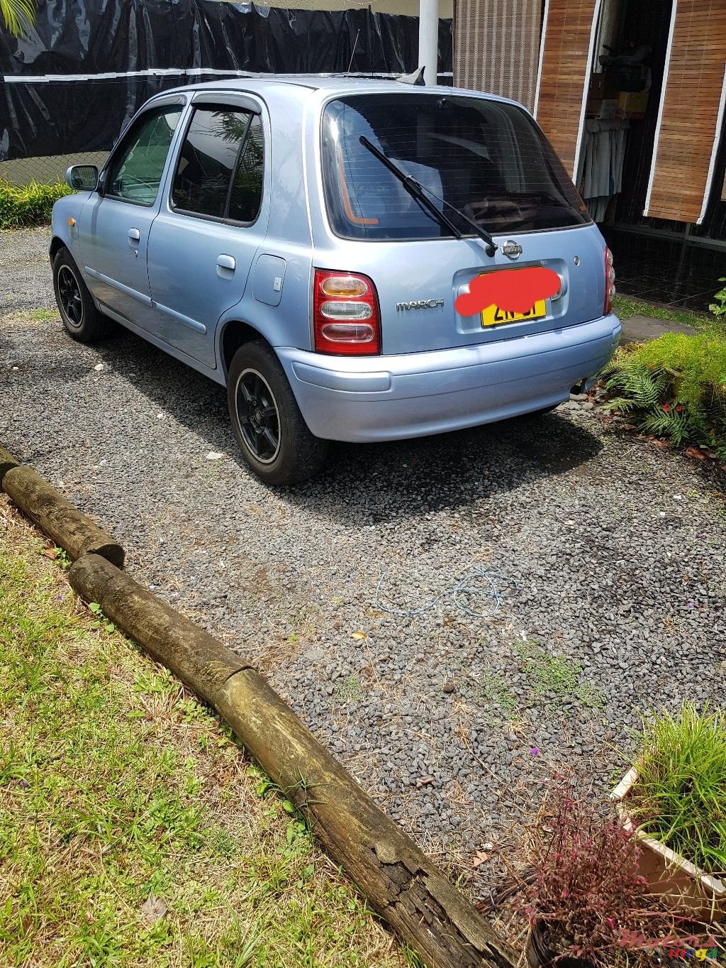 2001' Nissan March photo #2