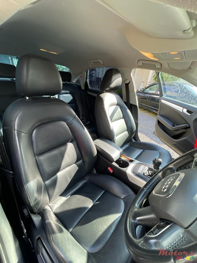 2011' Audi A4 photo #7