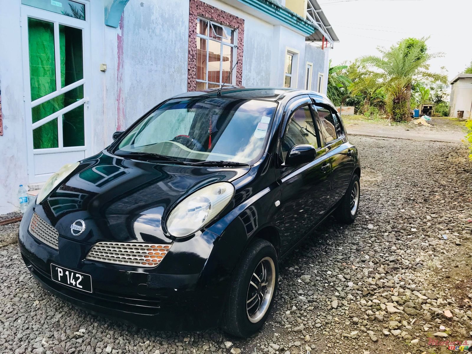 2002' Nissan March AK12 photo #2