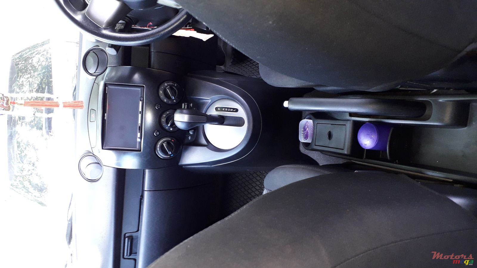 2010' Mazda Demio photo #3