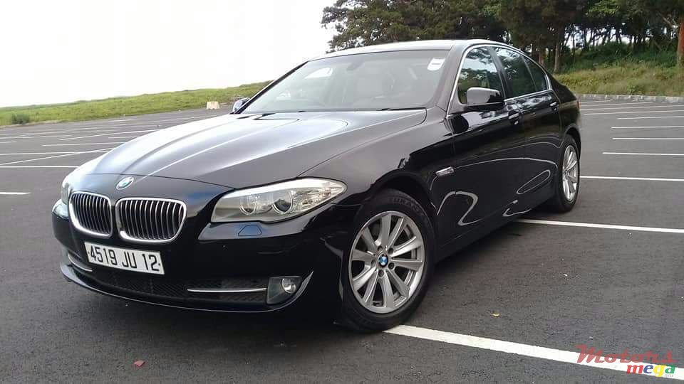 2012' BMW 520 Twin Power photo #2