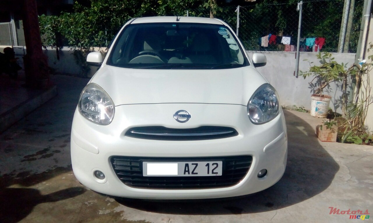 2012' Nissan March photo #1
