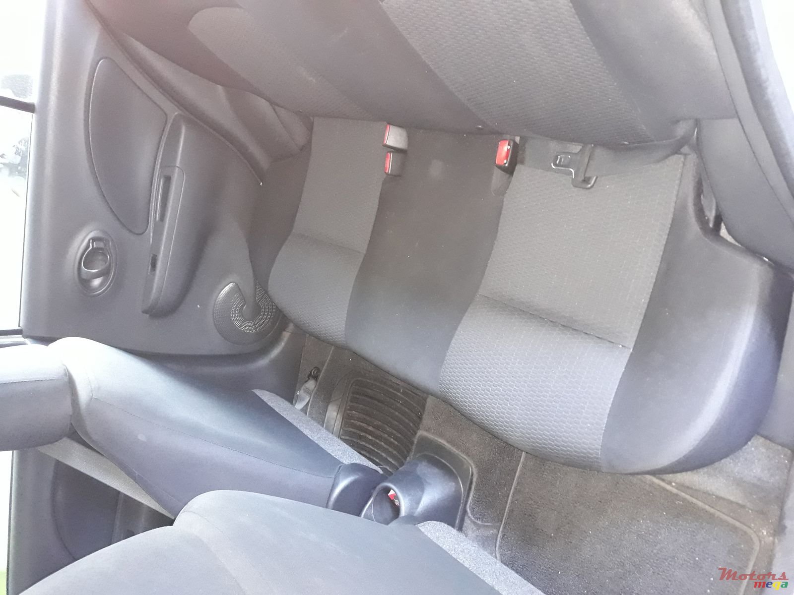 2013' Nissan Micra Origine photo #4