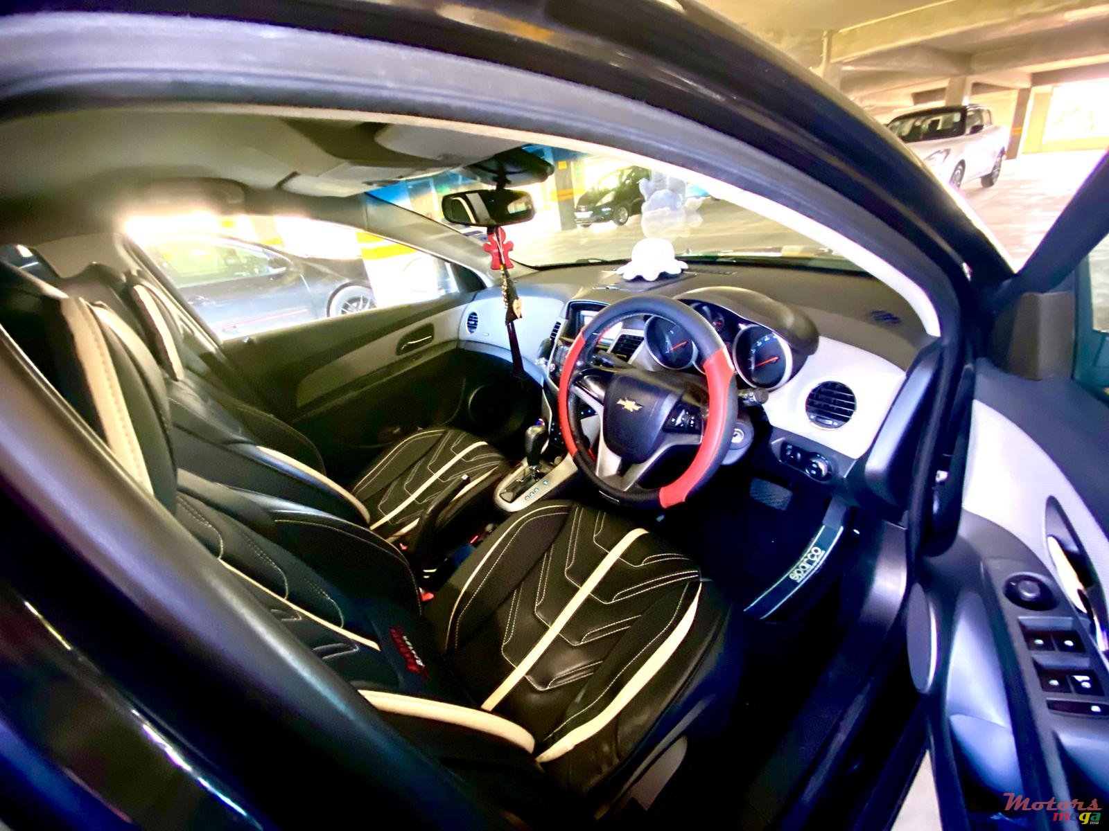 2014' Chevrolet Cruze photo #5