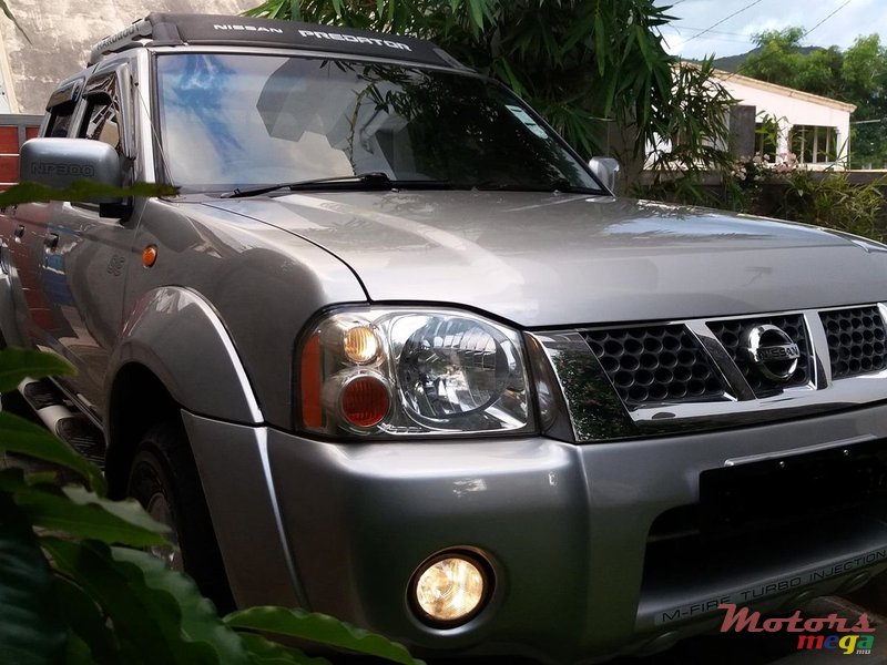 2007' Nissan Hardbody photo #1