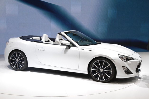 Toyota FT-86 Open Concept Would Make a Mighty Fine Droptop FR-S