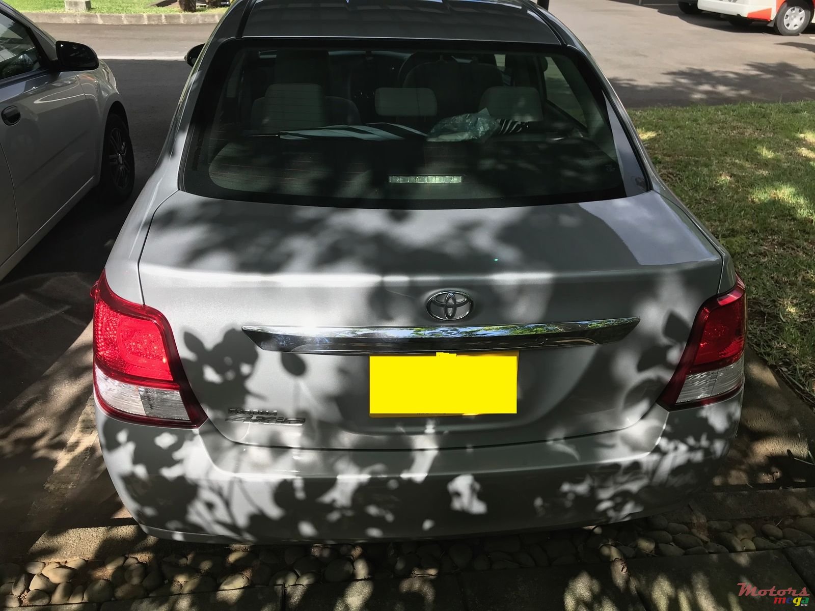 2013' Toyota Axio photo #3