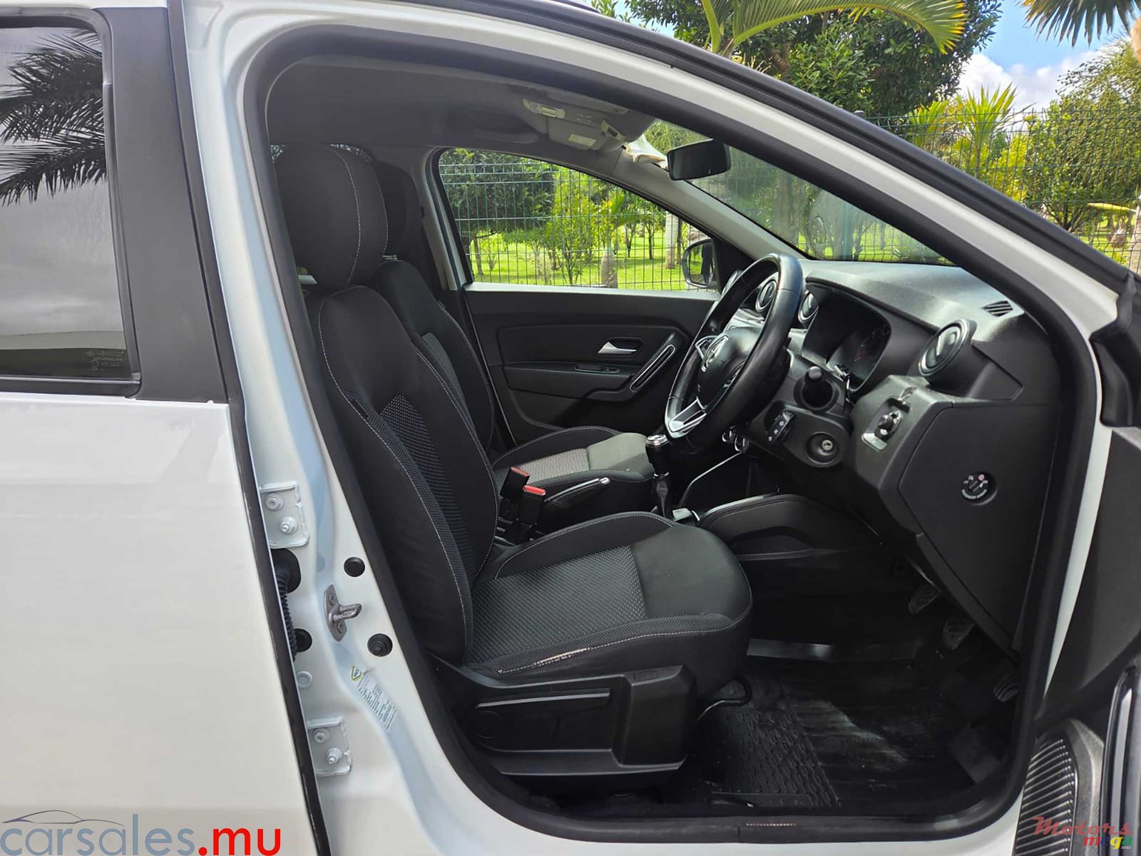 2021' Renault Duster 1.5 dci photo #5