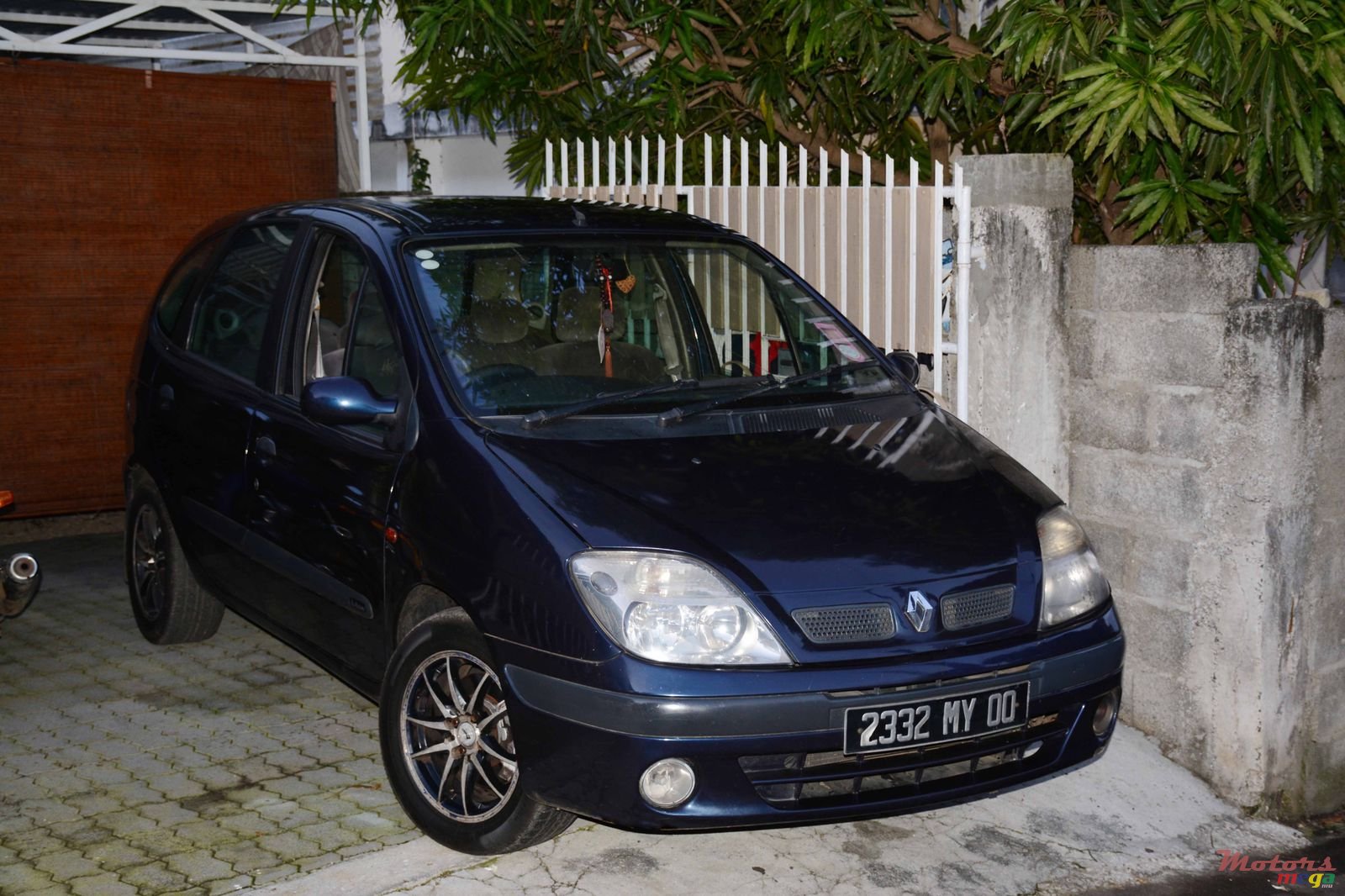 2000' Renault Scenic 1.4 photo #1