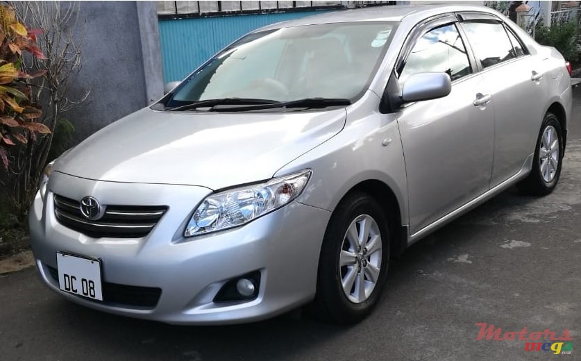 2008' Toyota Corolla photo #1