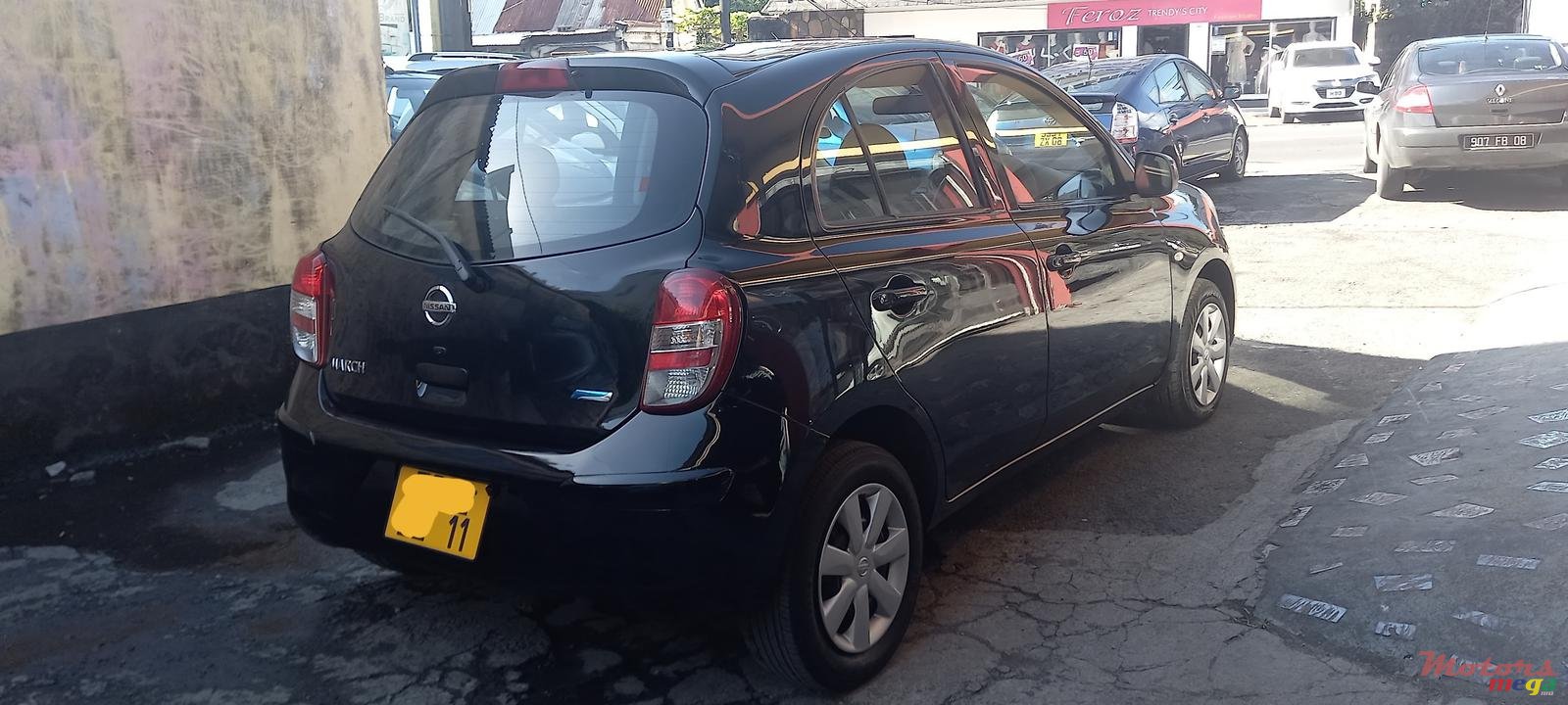 2011' Nissan March photo #4