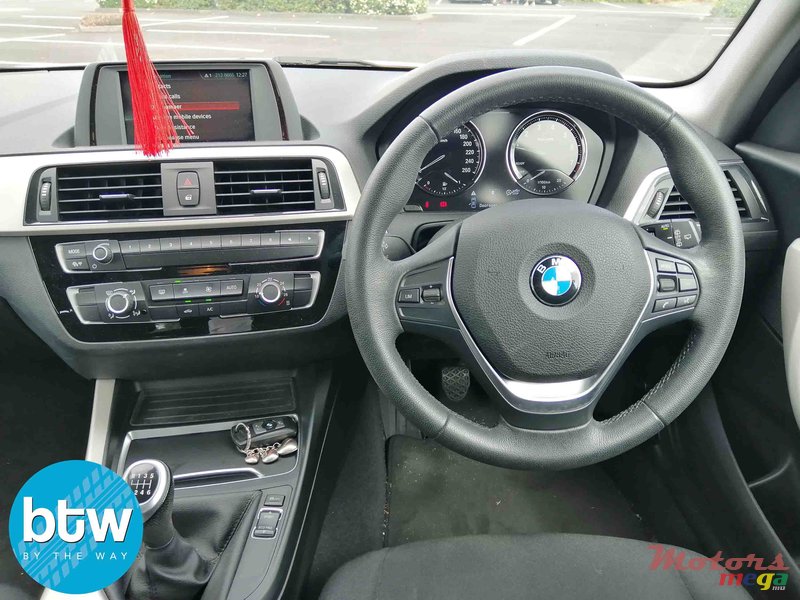 2017' BMW 116 photo #7
