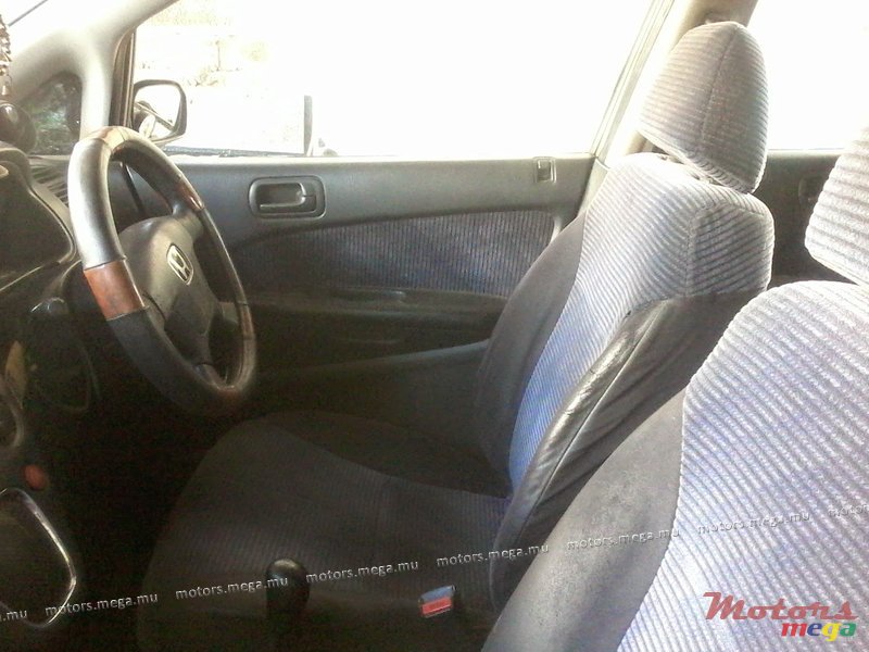 2001' Honda photo #3