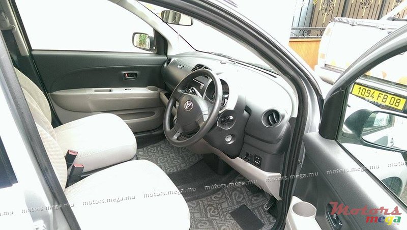 2005' Toyota PASSO photo #3