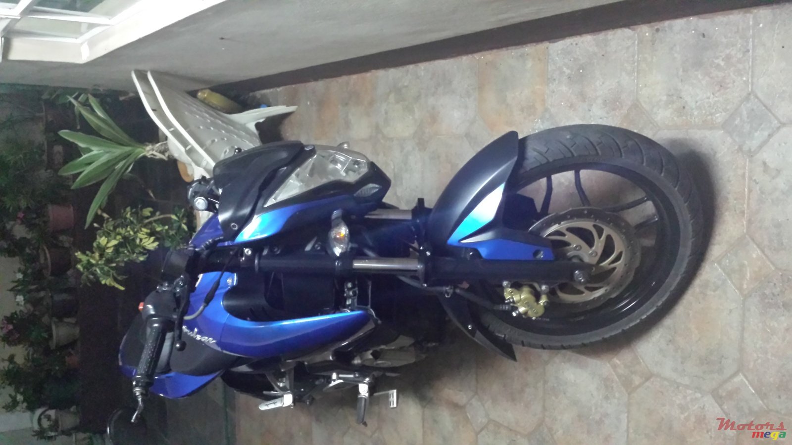 2013' Bajaj photo #1