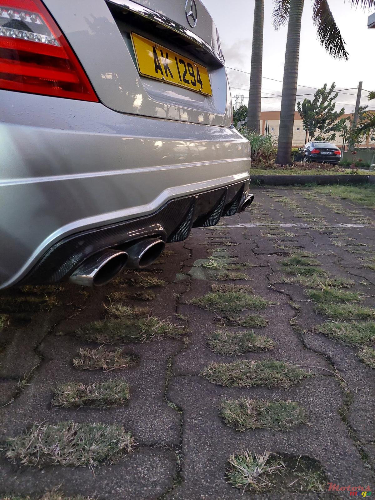 2013' Mercedes-Benz C-Class C250 photo #3