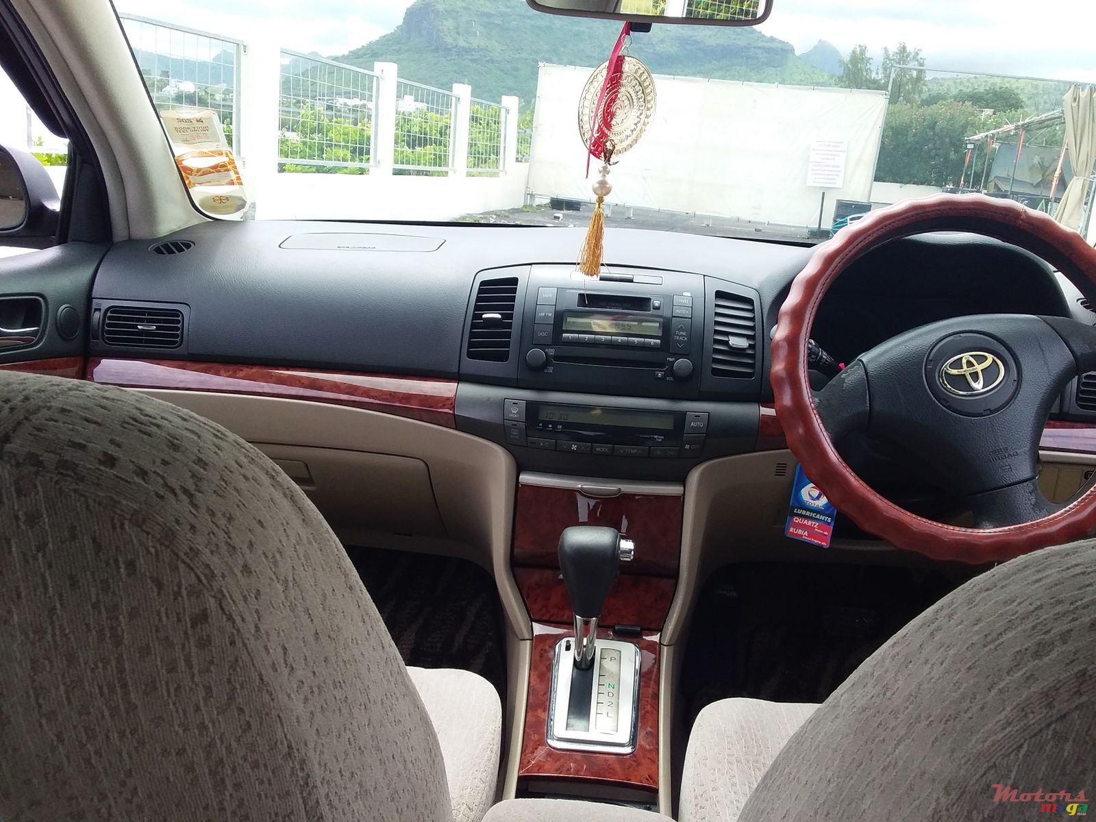 2002' Toyota Corona photo #5